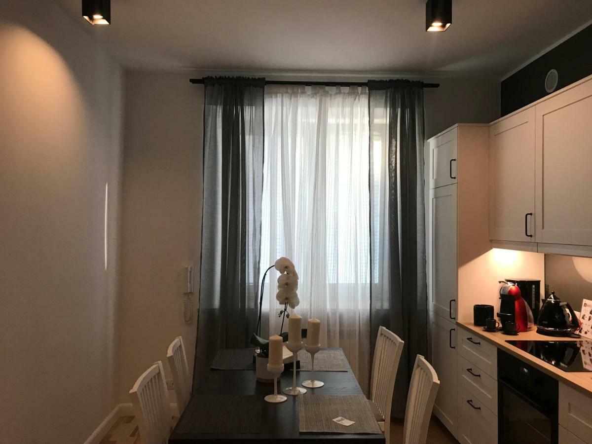 Stare Miasto Swietojerska 12 Lägenhet Warszawa Exteriör bild